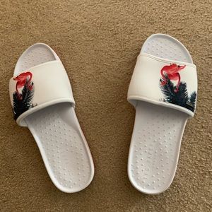 TED BAKER White Slippers